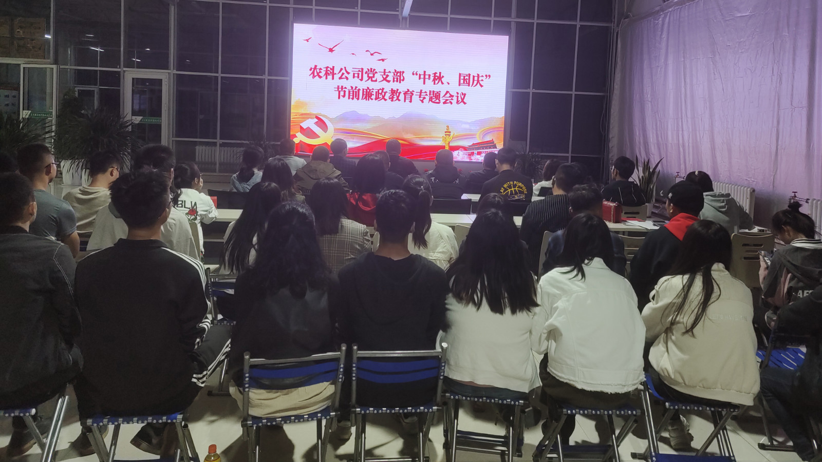 图片1_meitu_1.jpg 图片1_meitu_1.jpg