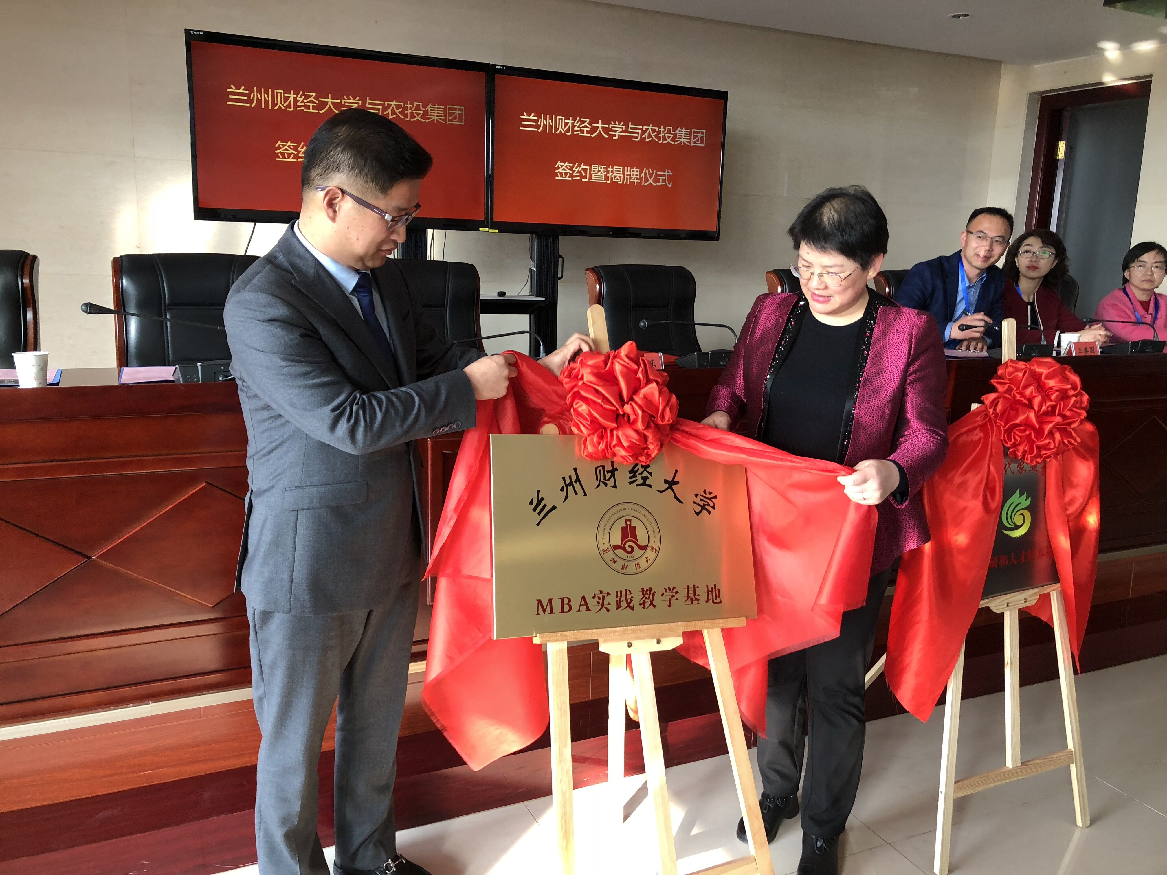 f555a3531f6c1e30da140cbc95ef3ef.jpg f555a3531f6c1e30da140cbc95ef3ef.jpg