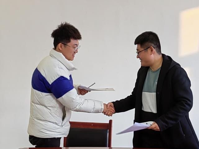 图片4.png 图片4.png