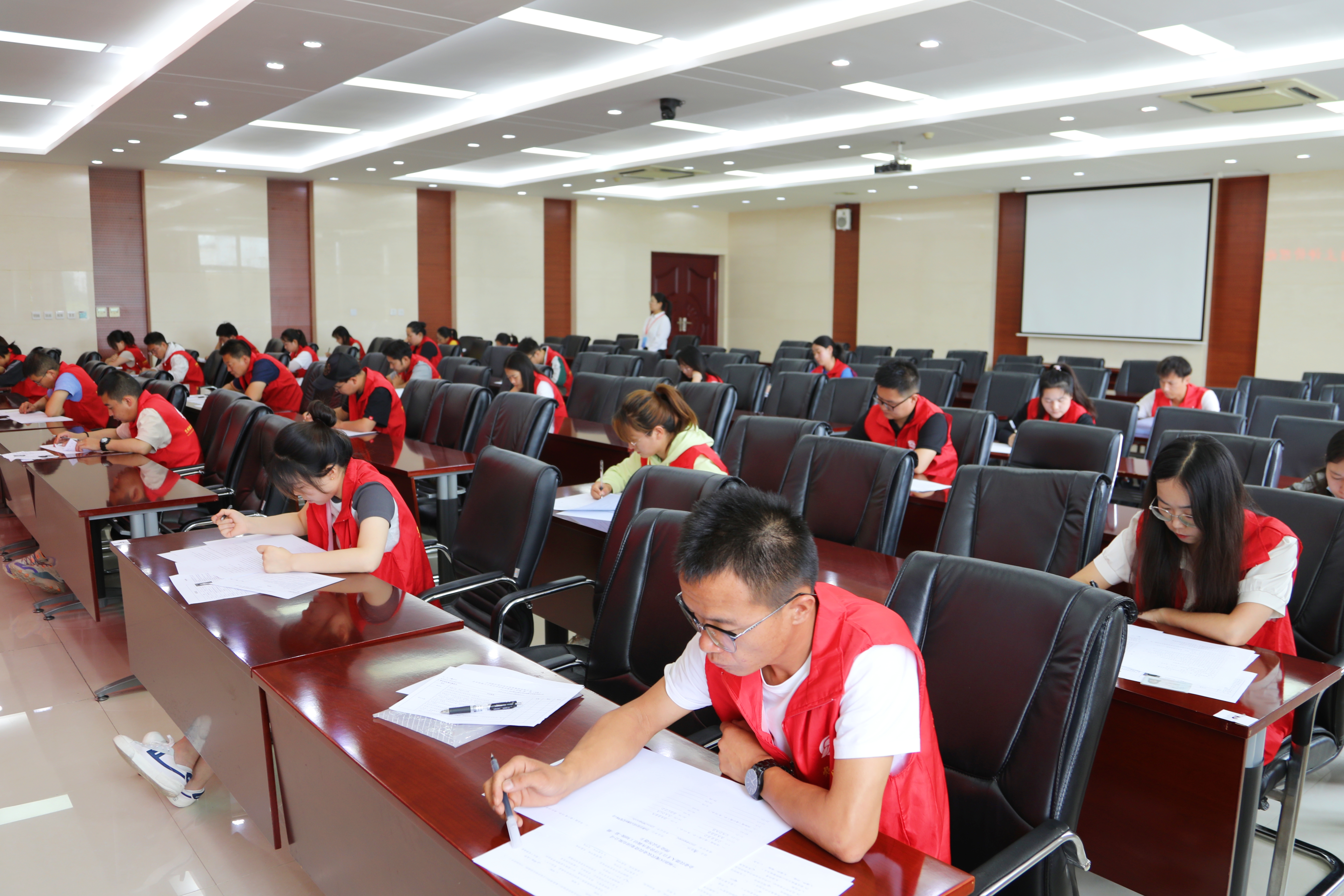 2P1A1182(1)_副本.jpg 2P1A1182(1)_副本.jpg